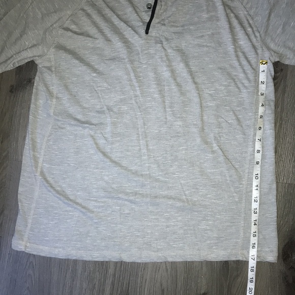 OT Revolution XL Men’s Button Gray T-Shirt - Picture 5 of 7